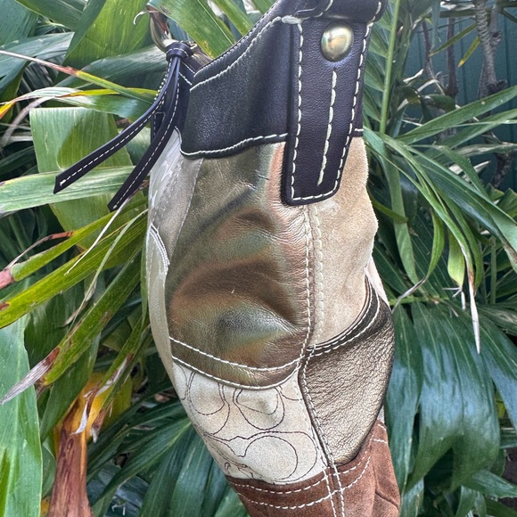 200. Vintage Coach Cream & Brown Leather Suede Shoulder Bag w/Signature C Design - Picture 4 of 12